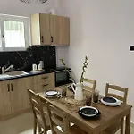 Apartment Efie's